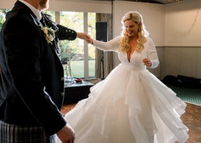 CroKowLove AprilRoss Dundas 545