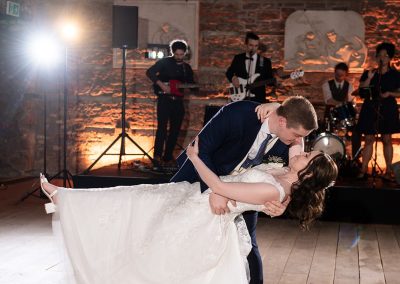 669 Sarah and Colin by Karolina Kotkiewicz websize